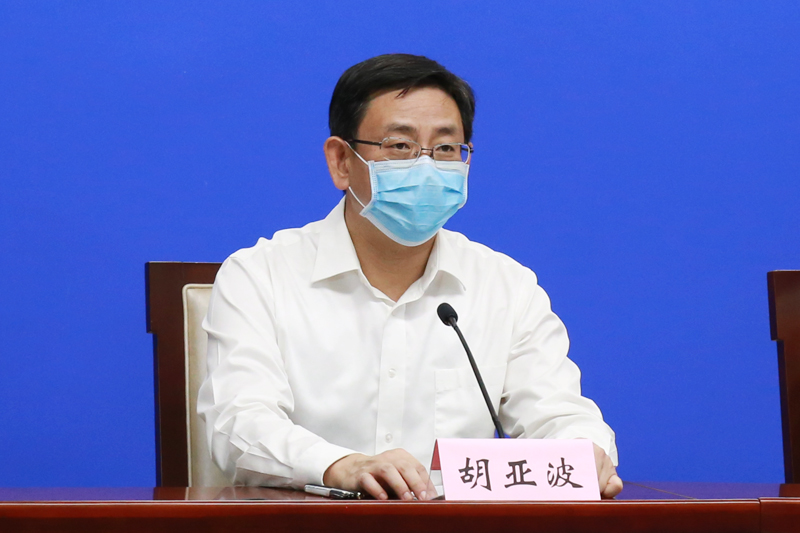 武汉市委常委,市人民政府常务副市长胡亚波