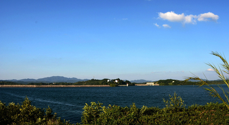 随州大洪山琵琶湖风景区