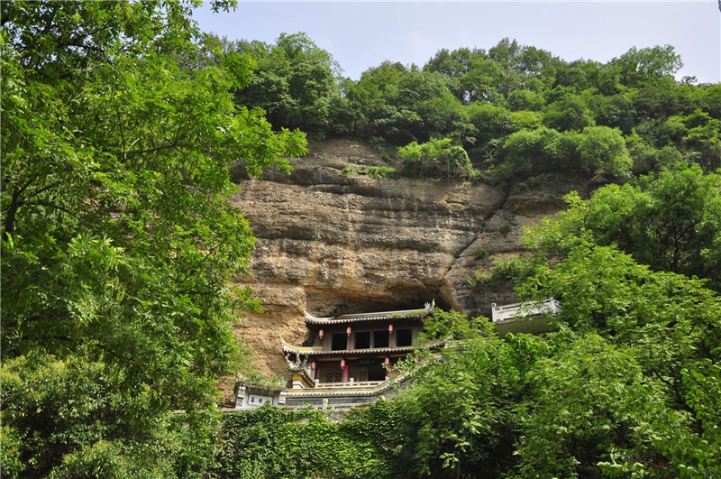 襄阳南漳水镜庄风景区